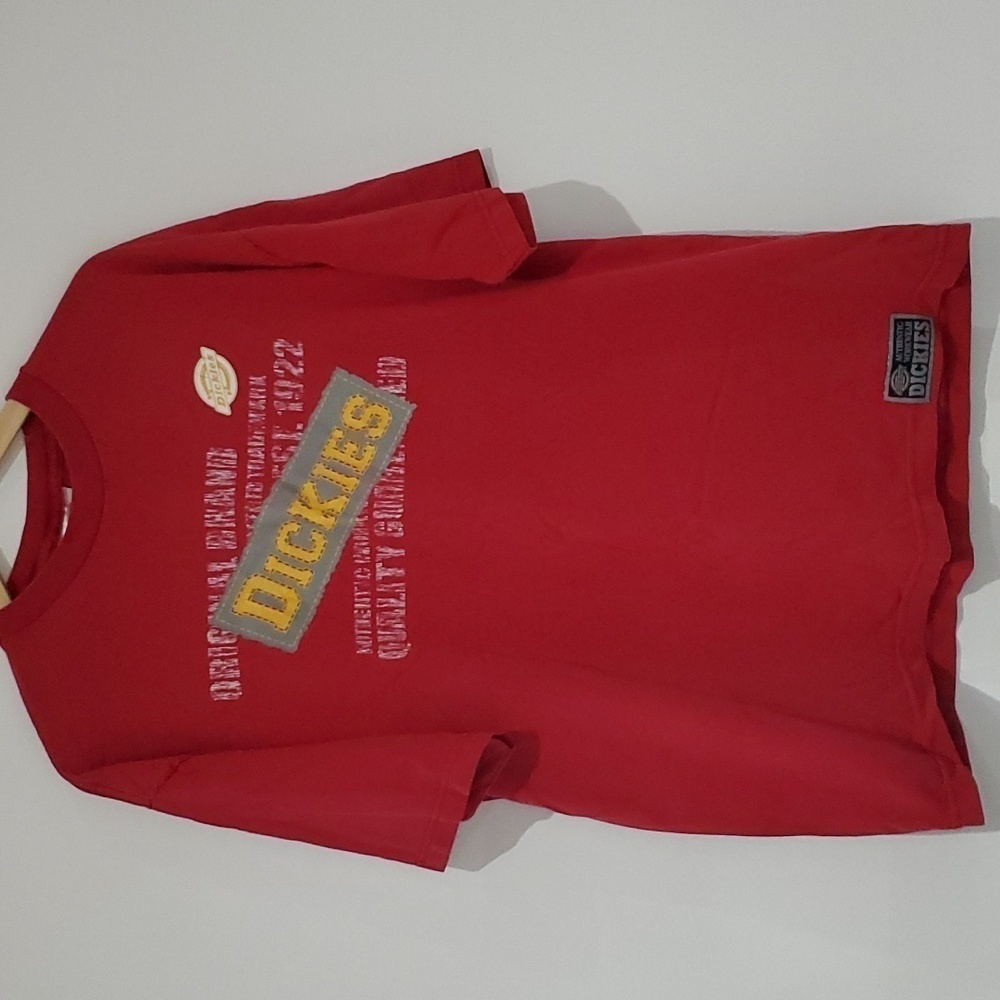 Vintage Dickies Red Graphic T-Shirt Early 2000s Size L